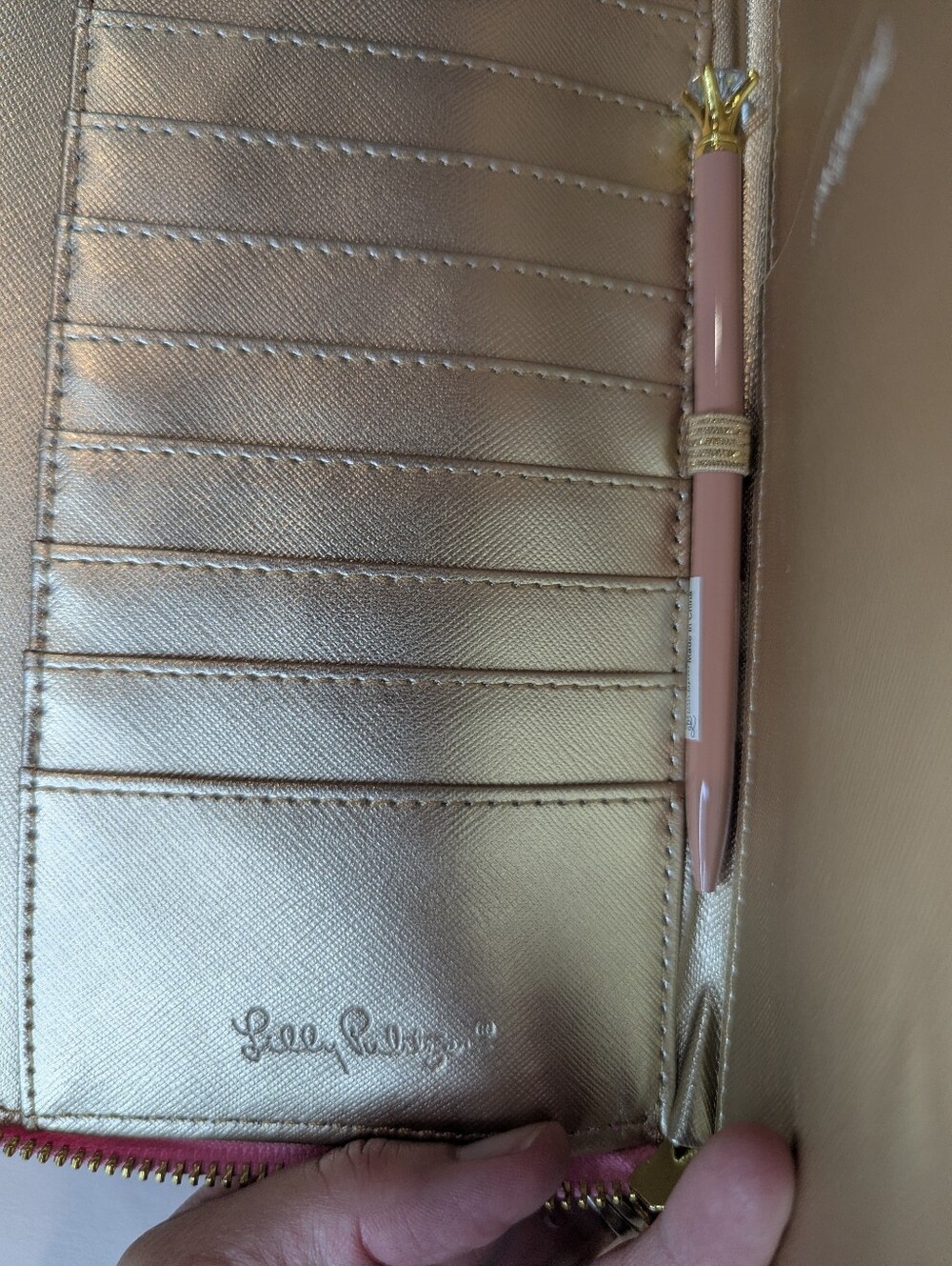 NWT Lilly Pulitzer Travel Wallet Passport Ticket Holder Wristlet Gold Hardware - Picture 8 of 11